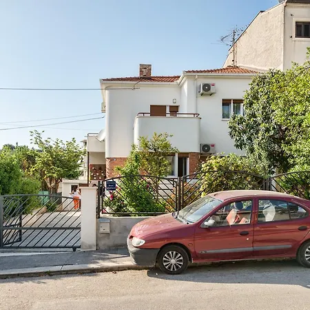 Villa Lct Florentina *
